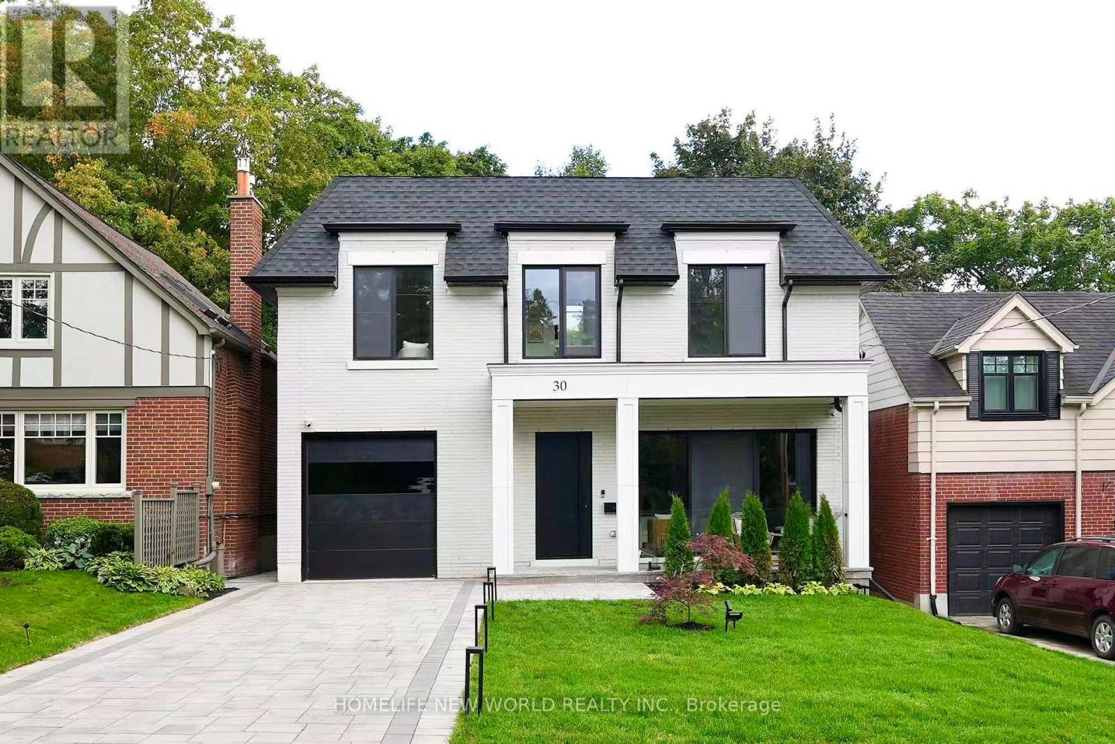 30 ORCHARD CRESCENT, Toronto, Ontario