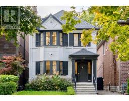 18 ASTLEY AVENUE, Toronto, Ontario