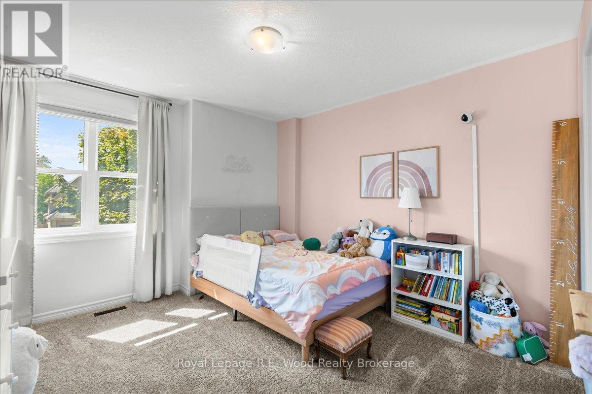 6 Owen Street, Ingersoll, Ontario  N5C 4H3 - Photo 15 - X12416101