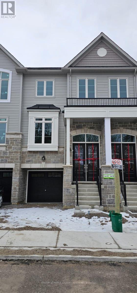 27 LYALL STOKES CIRCLE, East Gwillimbury, Ontario