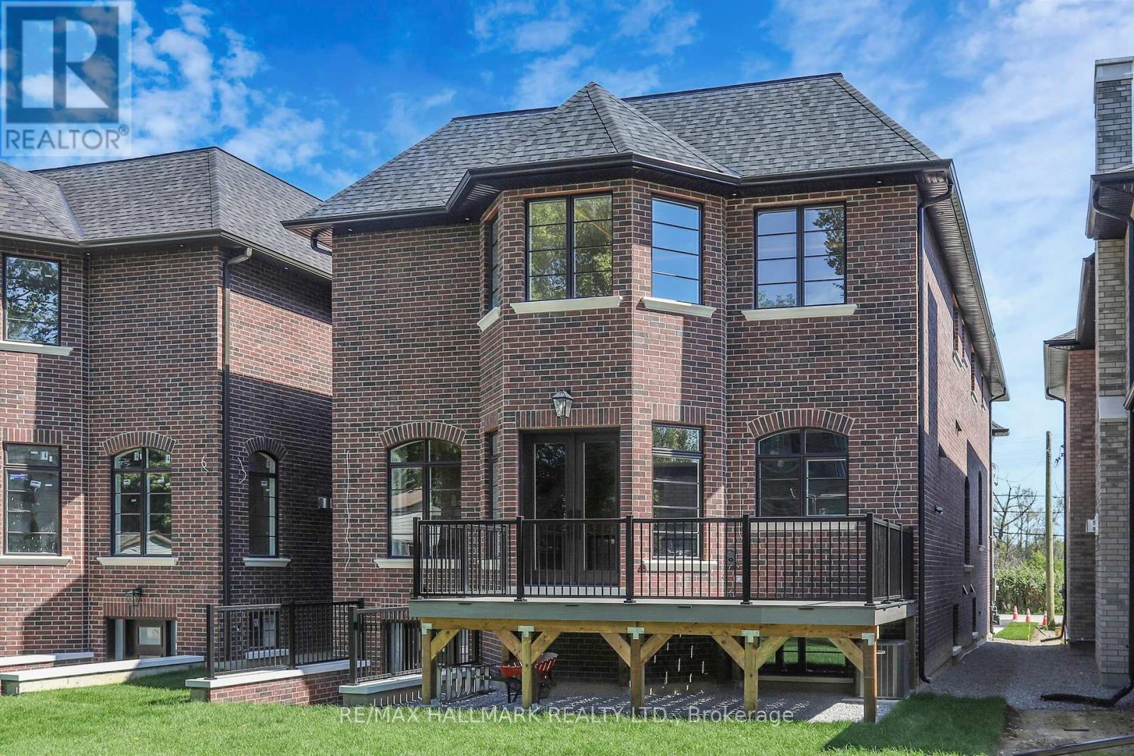 150 Olde Bayview Avenue, Richmond Hill, Ontario  L4E 3C6 - Photo 49 - N12473807
