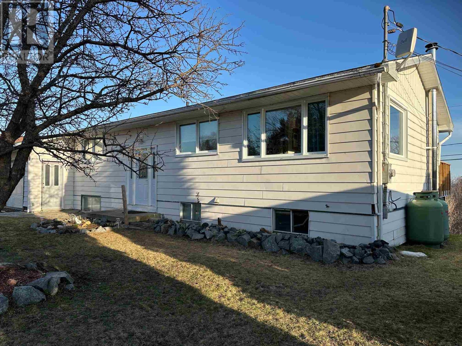 100 Lakeview DR, Terrace Bay, Ontario