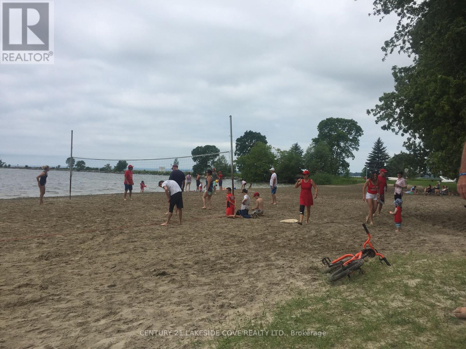 9 Pinetree Court, Ramara, Ontario  L0K 1B0 - Photo 43 - S12449614