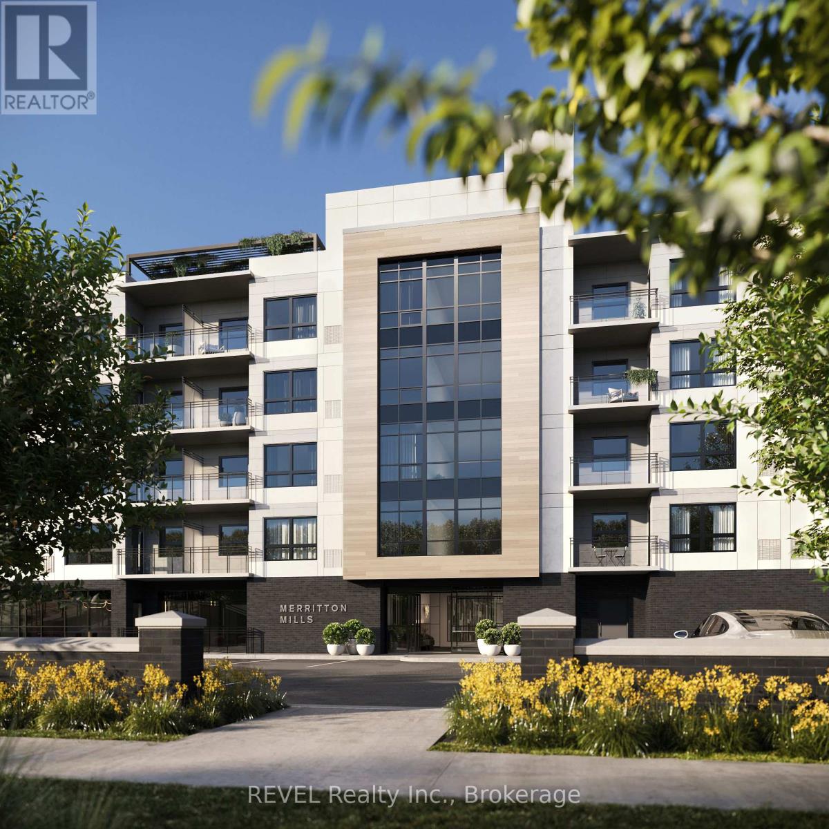 301 - 47 Hastings Street, St. Catharines, Ontario  L2T 1J2 - Photo 2 - X12473851