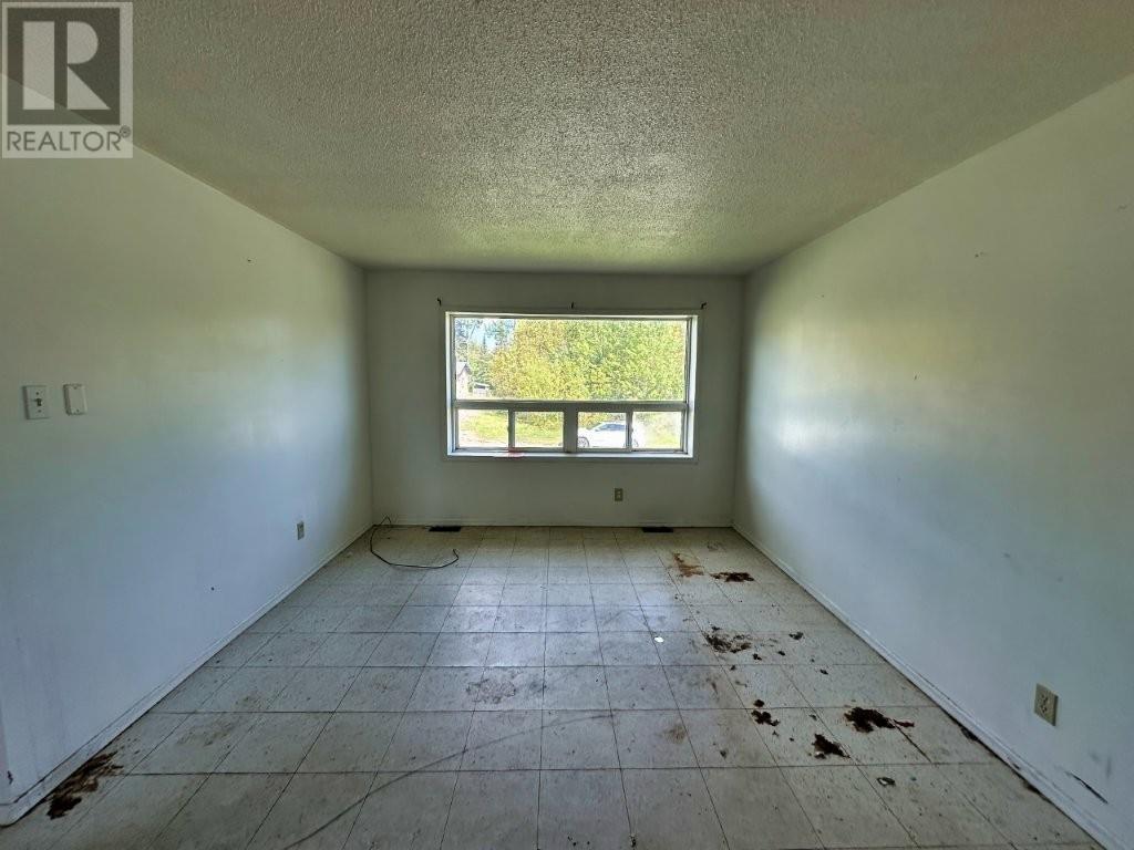 29 Parkway Place, Terrace Bay, Ontario P0T 2W0 - Photo 5 - TB253205