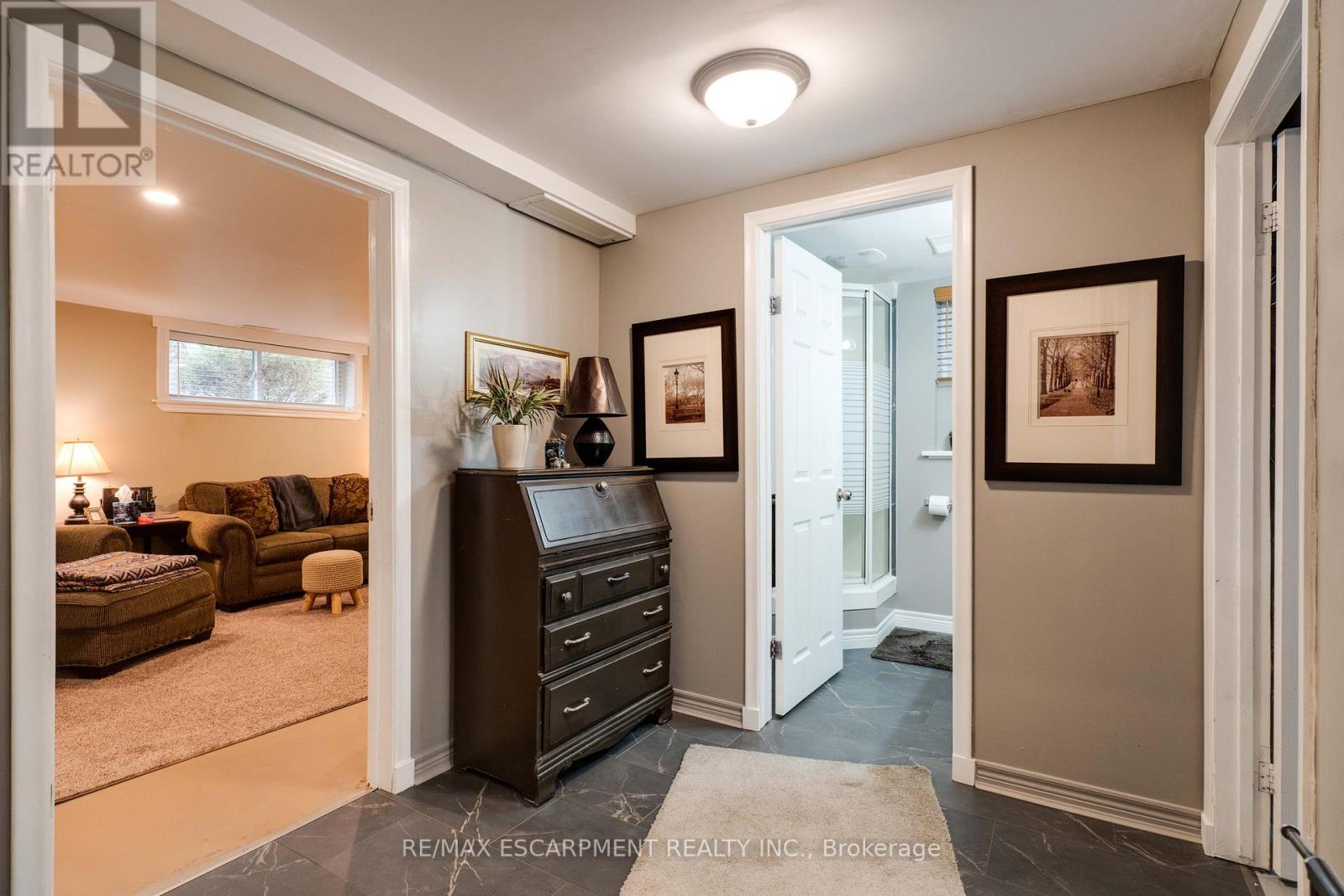 4 Adelaide Avenue, Brantford, Ontario  N3S 7H3 - Photo 27 - X12477679