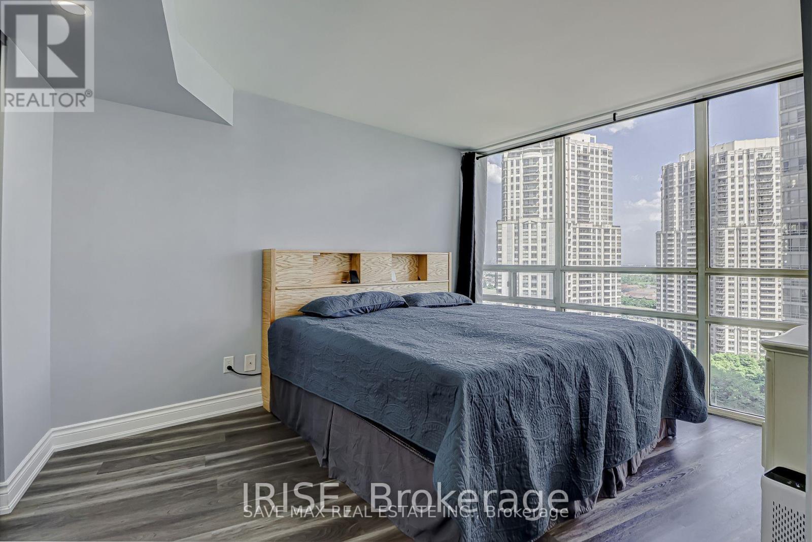 1906 - 50 Eglington Avenue W, Mississauga, Ontario  L5R 3P5 - Photo 15 - W12473838