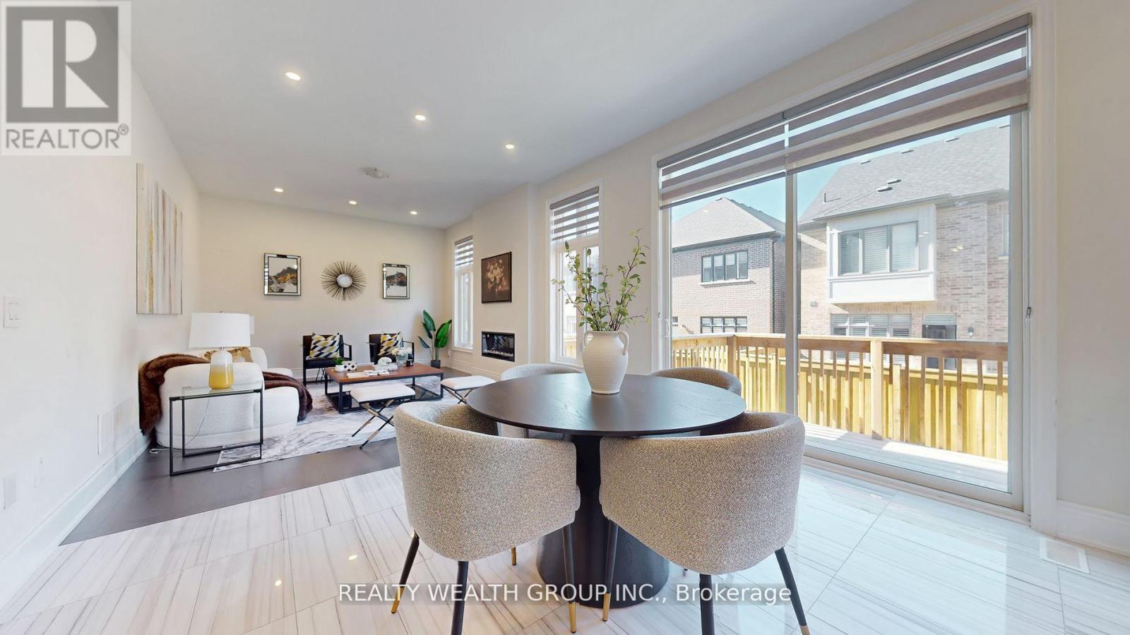 2421 Irene Crescent, Oakville, Ontario L6H 7C5 - Photo 11 - W12473894