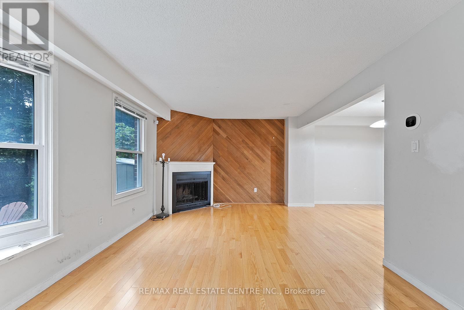 Upper - 79 Fawndale Crescent, Toronto, Ontario  M1W 2X3 - Photo 11 - E12473899