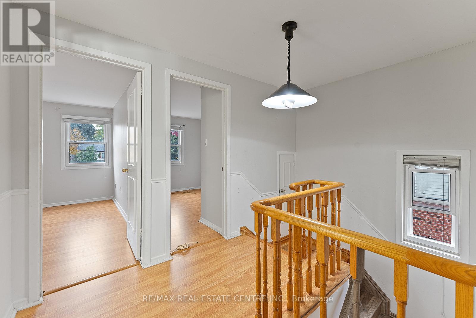 Upper - 79 Fawndale Crescent, Toronto, Ontario  M1W 2X3 - Photo 20 - E12473899