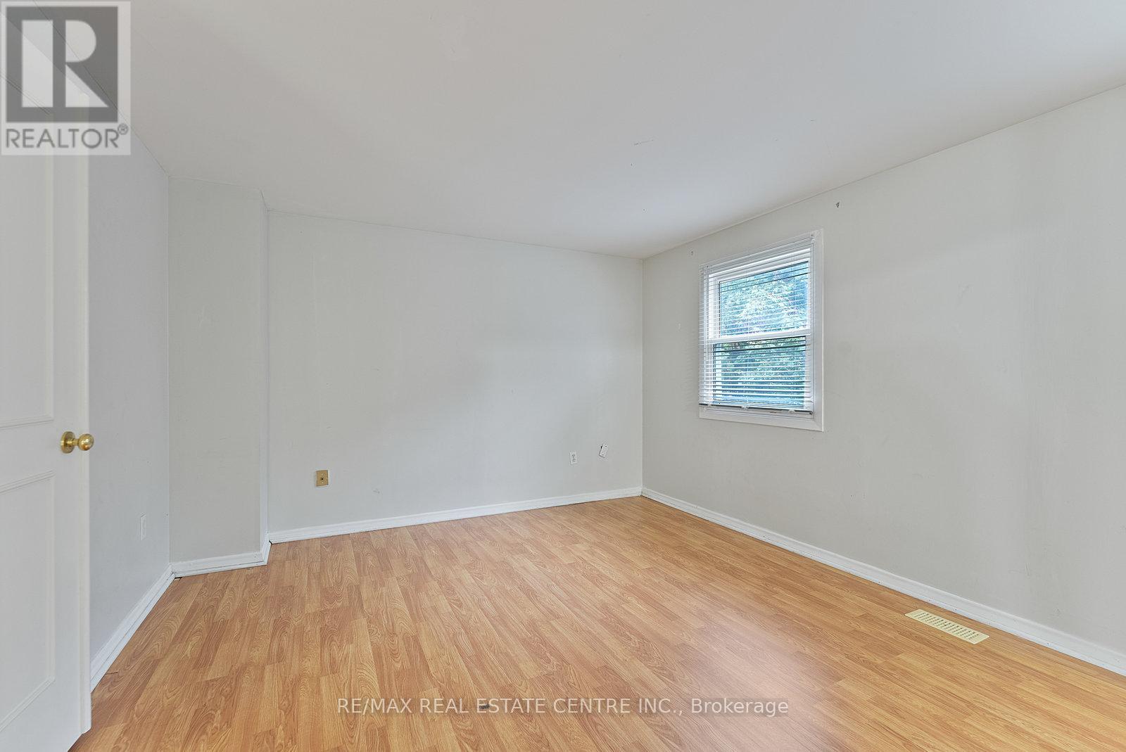 Upper - 79 Fawndale Crescent, Toronto, Ontario  M1W 2X3 - Photo 21 - E12473899