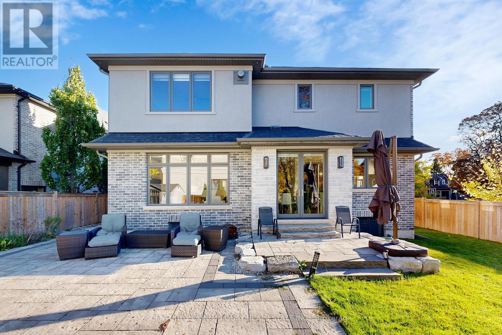 8 Parkway Avenue, Markham (Old Markham Village), Ontario  L3P 2E8 - Photo 49 - N12471532