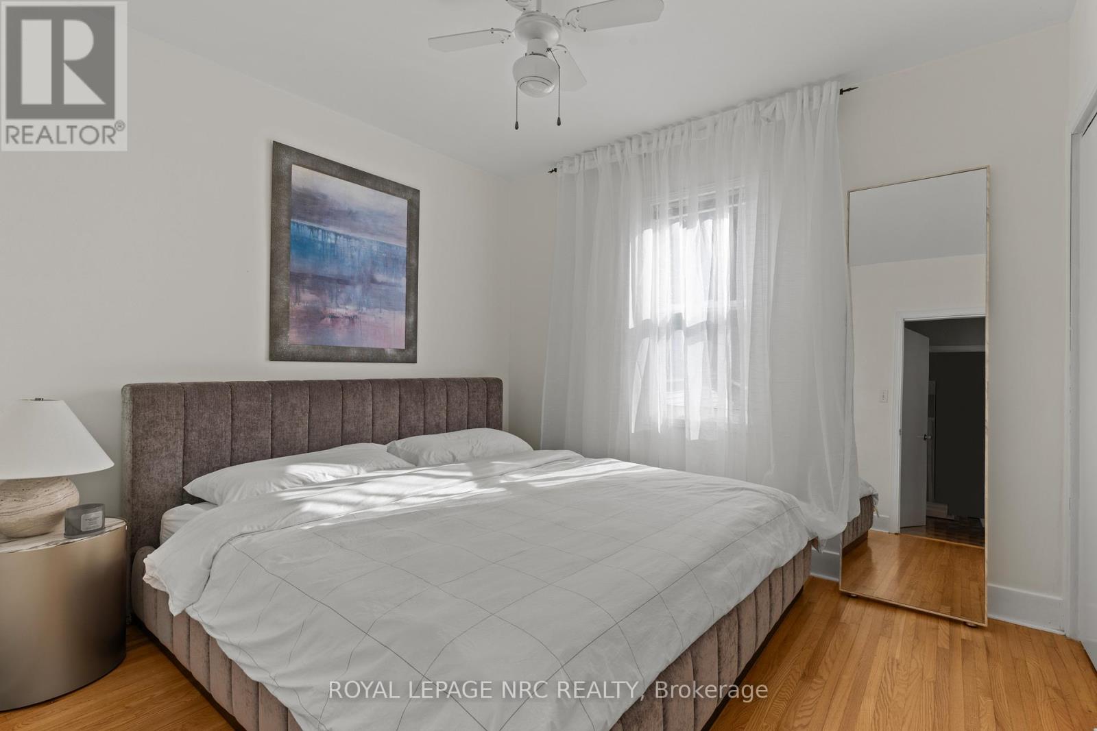 28 Augusta Avenue, St. Catharines, Ontario  L2M 5R2 - Photo 23 - X12477714