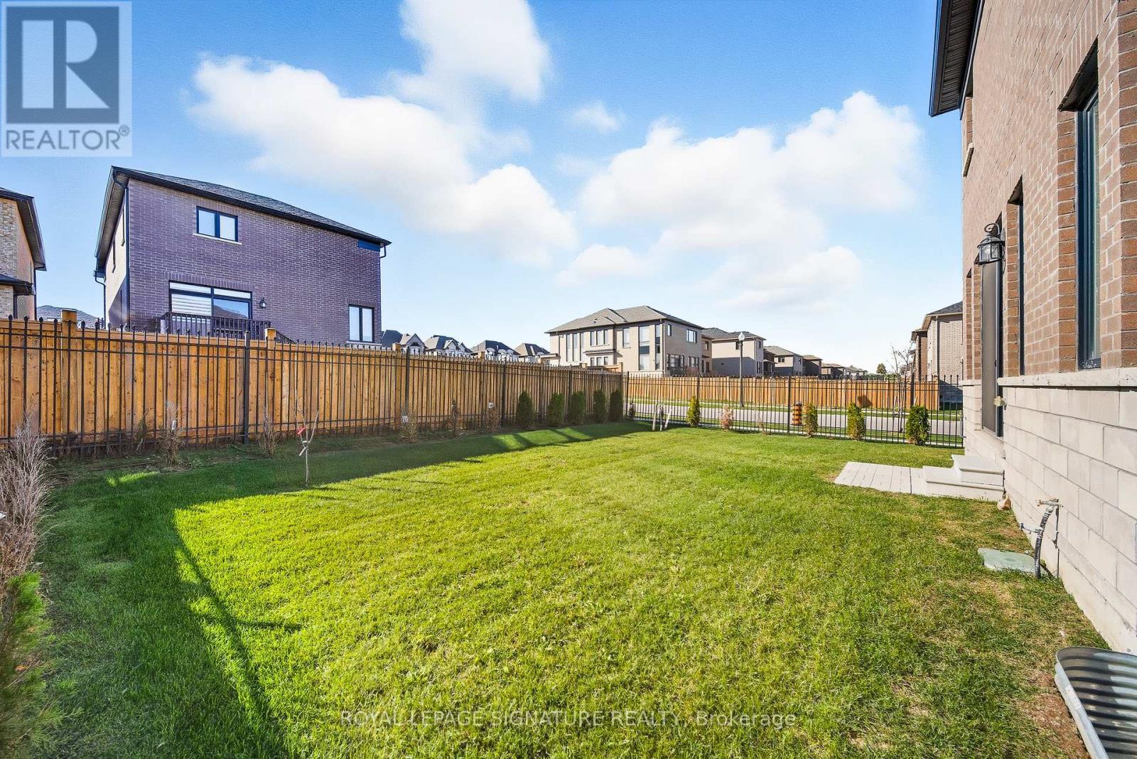 984 Centennial Court, Woodstock, Ontario  N4T 0N8 - Photo 42 - X12473822