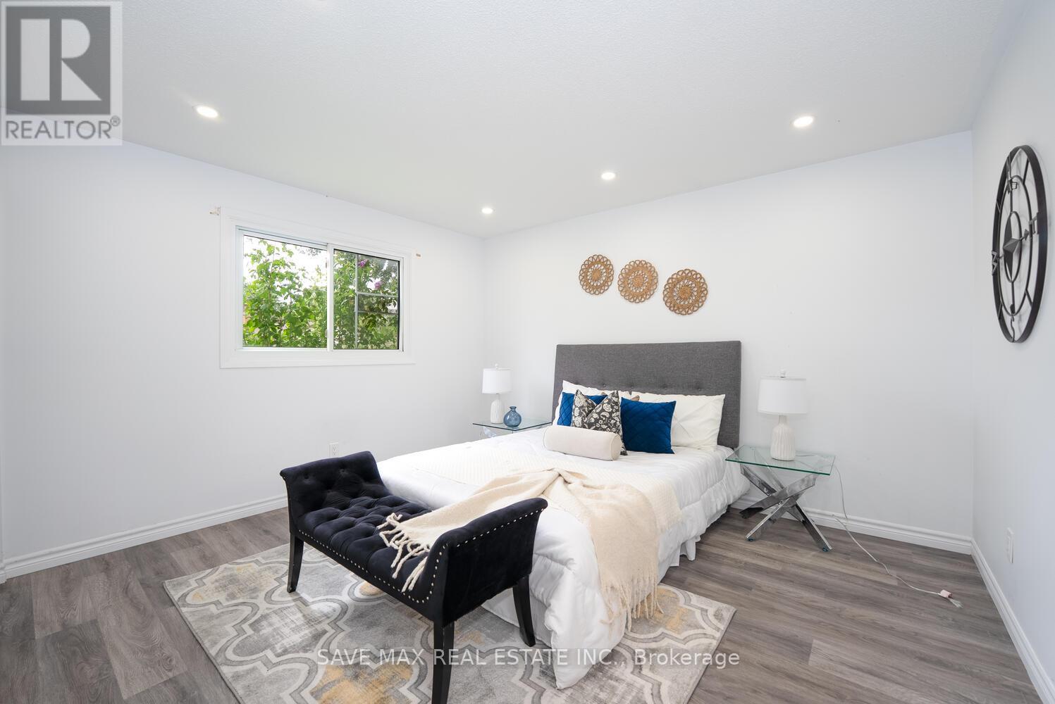 Photo 15 of 48 for 29 Renny Crescent