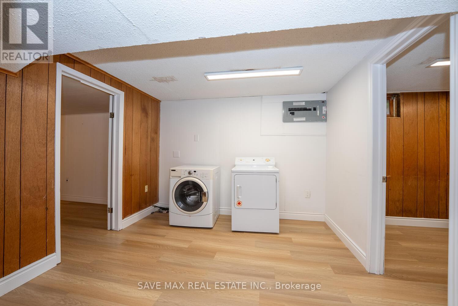 Photo 27 of 48 for 29 Renny Crescent