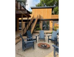 75 JOSEPH STREET, Muskoka Lakes, Ontario