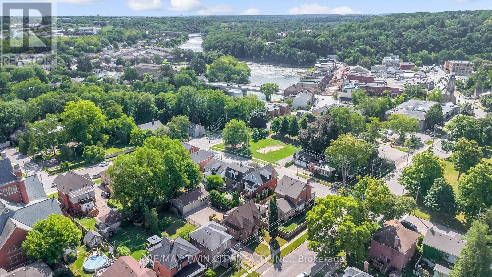 25 Broadway Street E, Brant, Ontario  N3L 2R3 - Photo 45 - X12473880