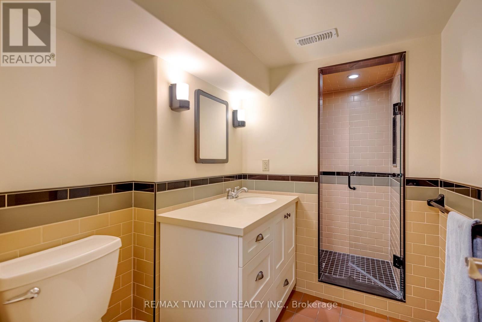 25 Broadway Street E, Brant, Ontario  N3L 2R3 - Photo 28 - X12473880