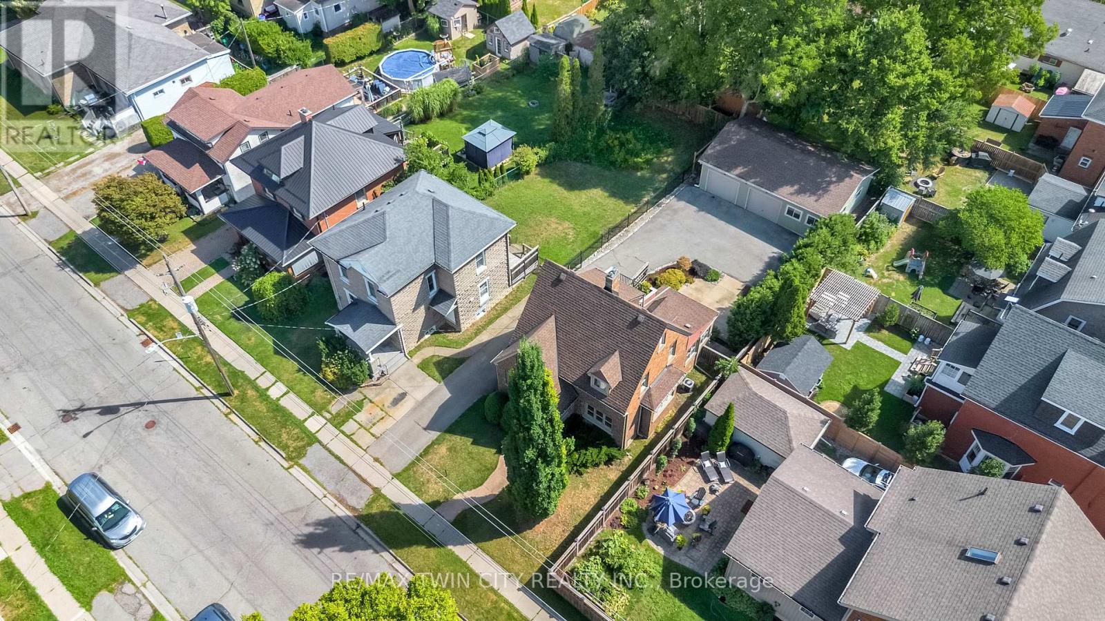 25 Broadway Street E, Brant, Ontario  N3L 2R3 - Photo 43 - X12473880