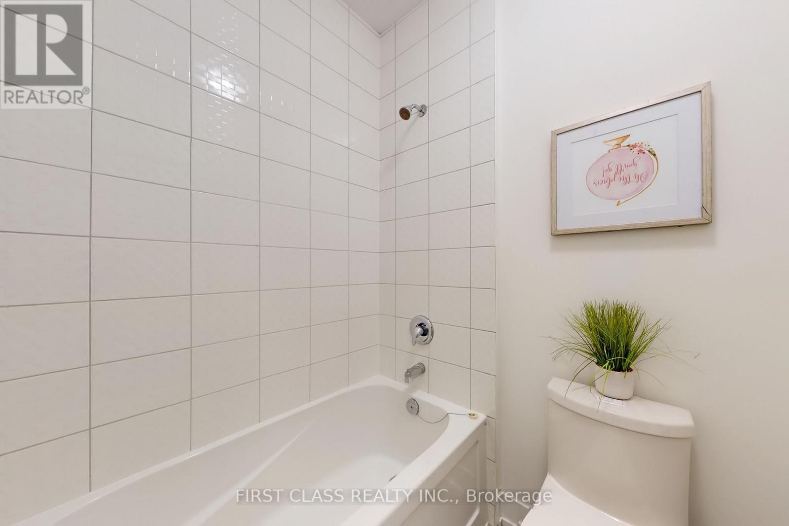 130 Hilts Drive, Richmond Hill, Ontario  L4S 0J2 - Photo 30 - N12477334