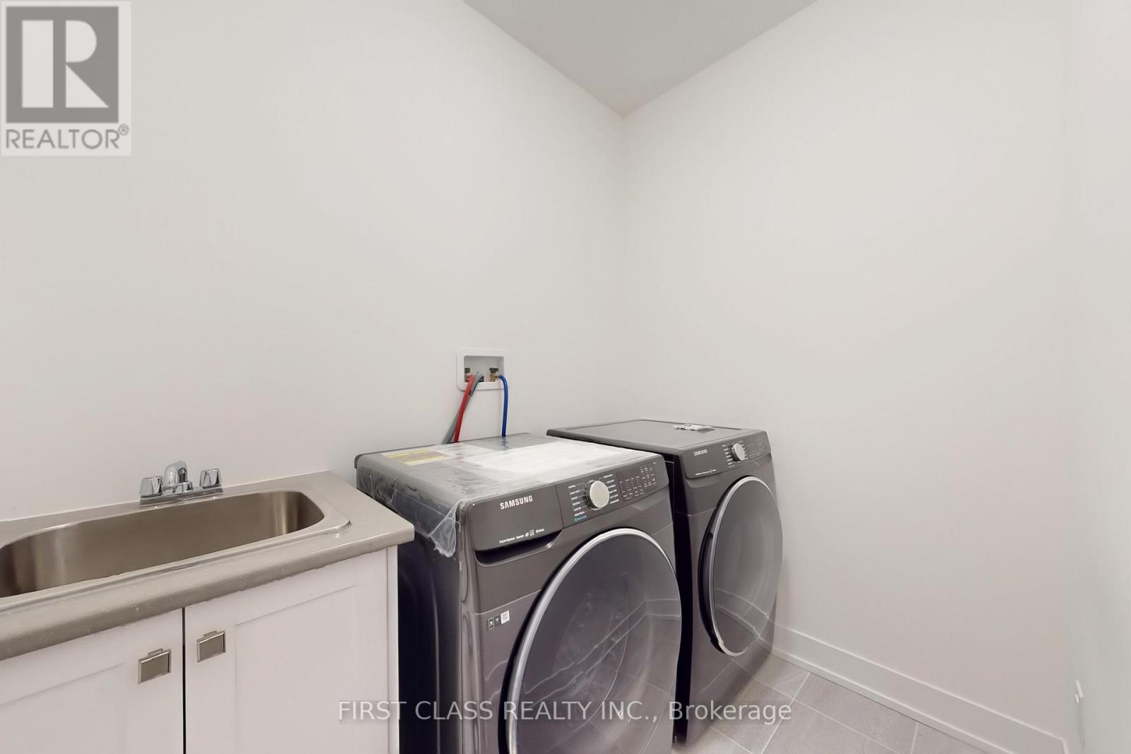 130 Hilts Drive, Richmond Hill, Ontario  L4S 0J2 - Photo 31 - N12477334