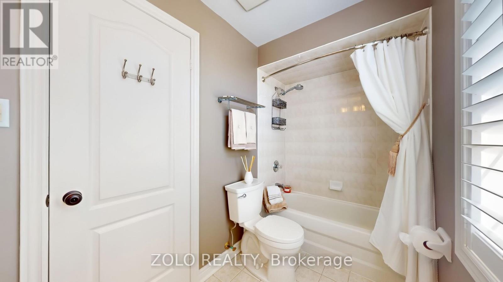 6 Massari Street, Caledon, Ontario  L7K 0B6 - Photo 28 - W12410039