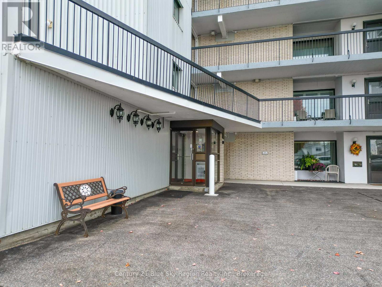 401 - 425 William Street, North Bay, Ontario  P1A 1X6 - Photo 14 - X12477727