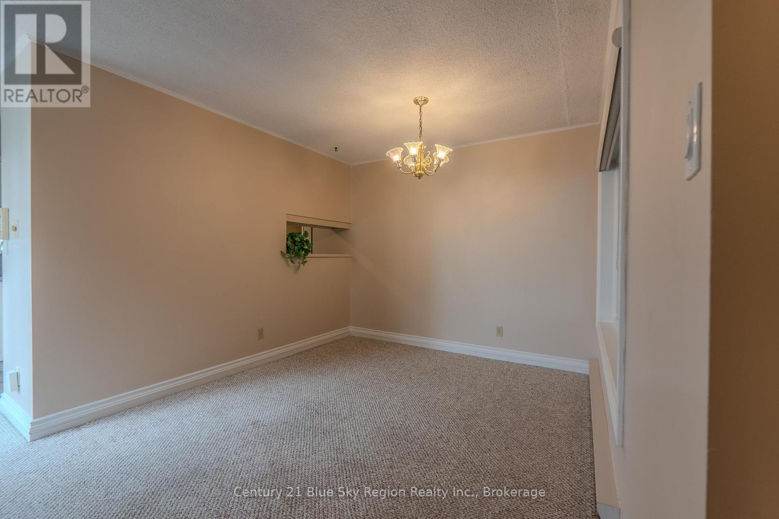 401 - 425 William Street, North Bay, Ontario  P1A 1X6 - Photo 18 - X12477727