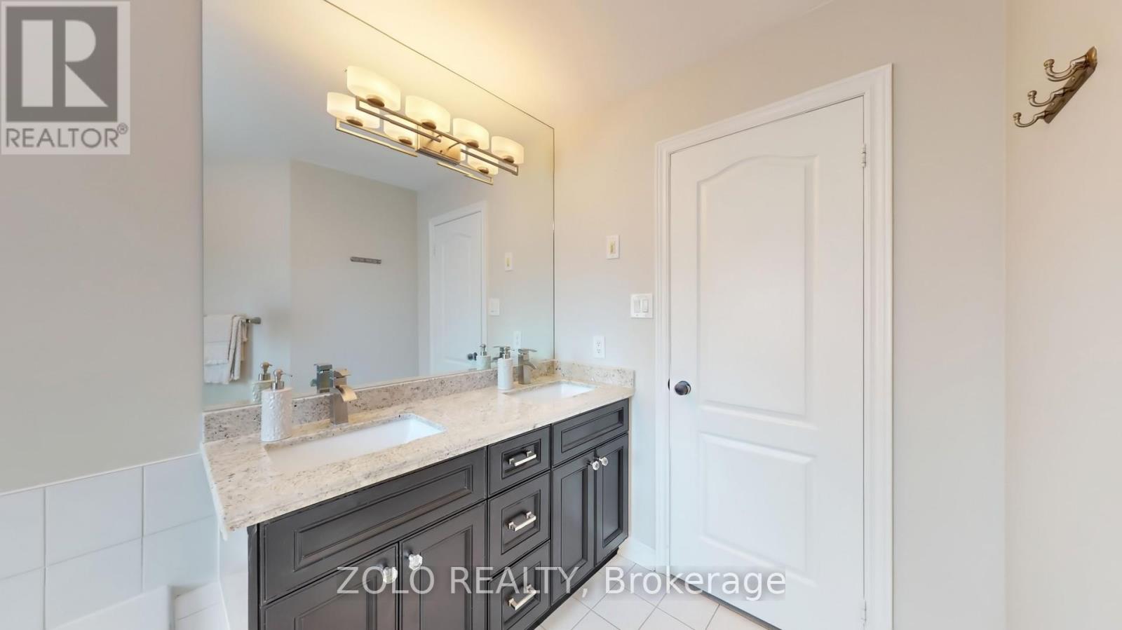 6 Massari Street, Caledon, Ontario  L7K 0B6 - Photo 20 - W12410039