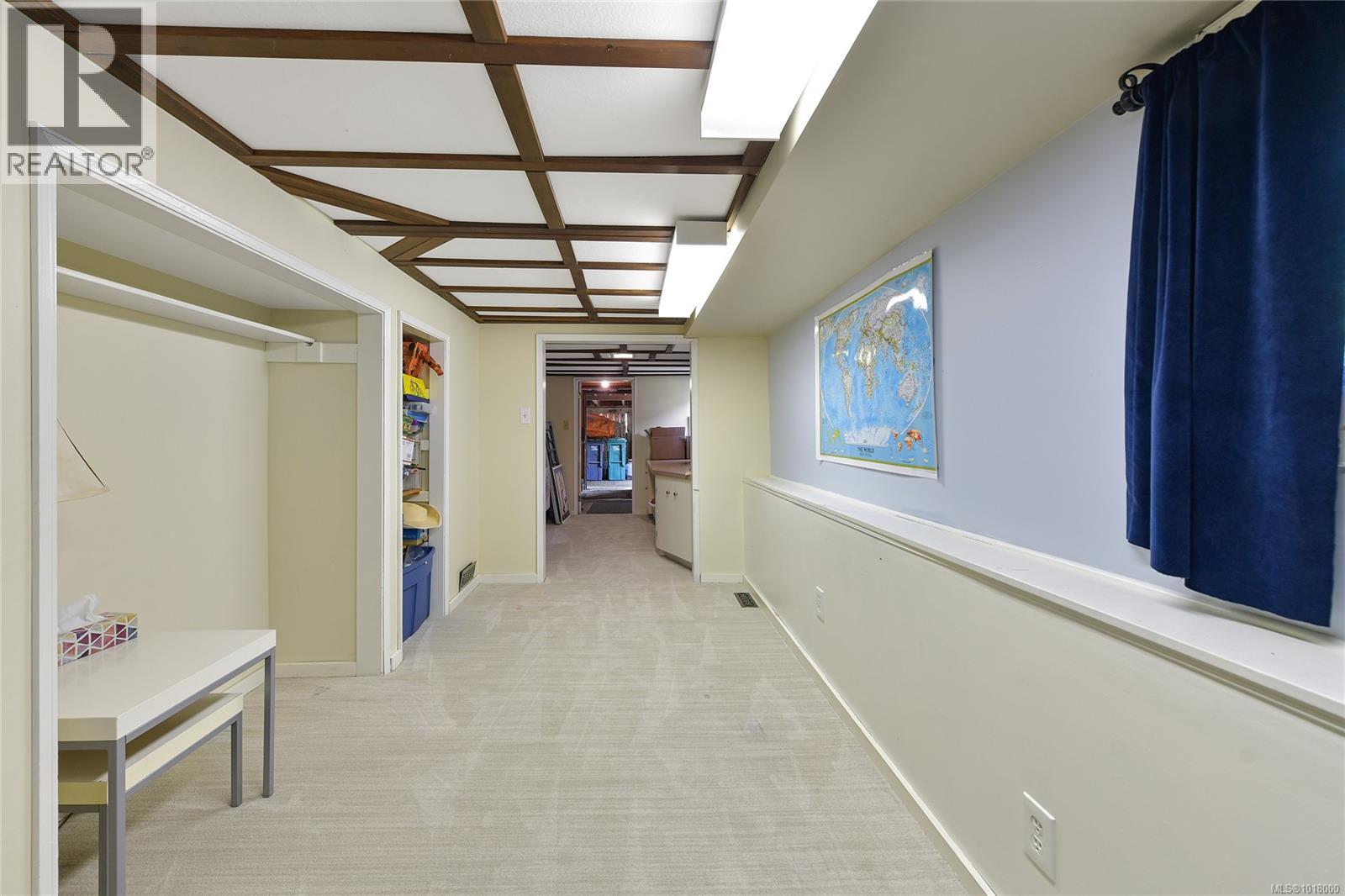 1038 Chamberlain St, Victoria, British Columbia  V8S 4B9 - Photo 40 - 1018000