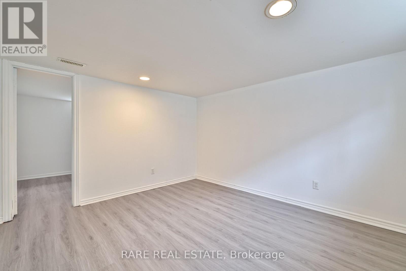 Basement - 627 Sheppard Avenue W, Toronto, Ontario  M3H 2S3 - Photo 14 - C12473910