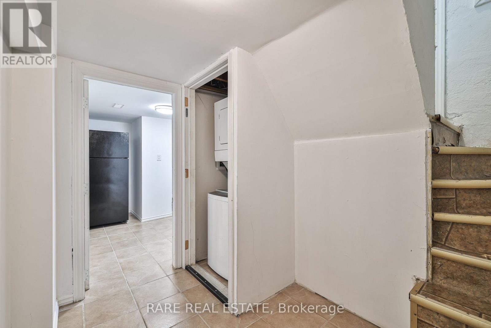 Basement - 627 Sheppard Avenue W, Toronto, Ontario  M3H 2S3 - Photo 2 - C12473910