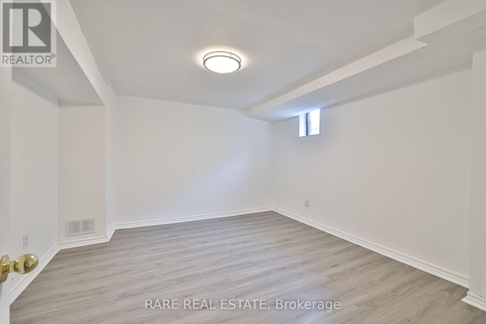 Basement - 627 Sheppard Avenue W, Toronto, Ontario  M3H 2S3 - Photo 6 - C12473910