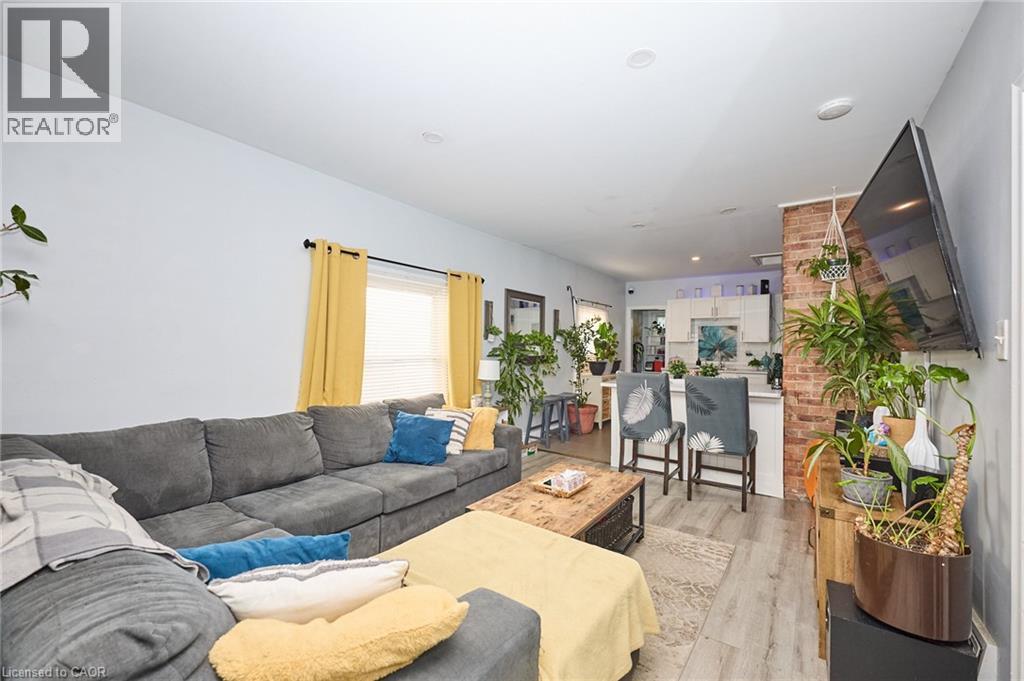 28 Haynes Avenue, St. Catharines, Ontario  L2R 3Z1 - Photo 15 - 40781285