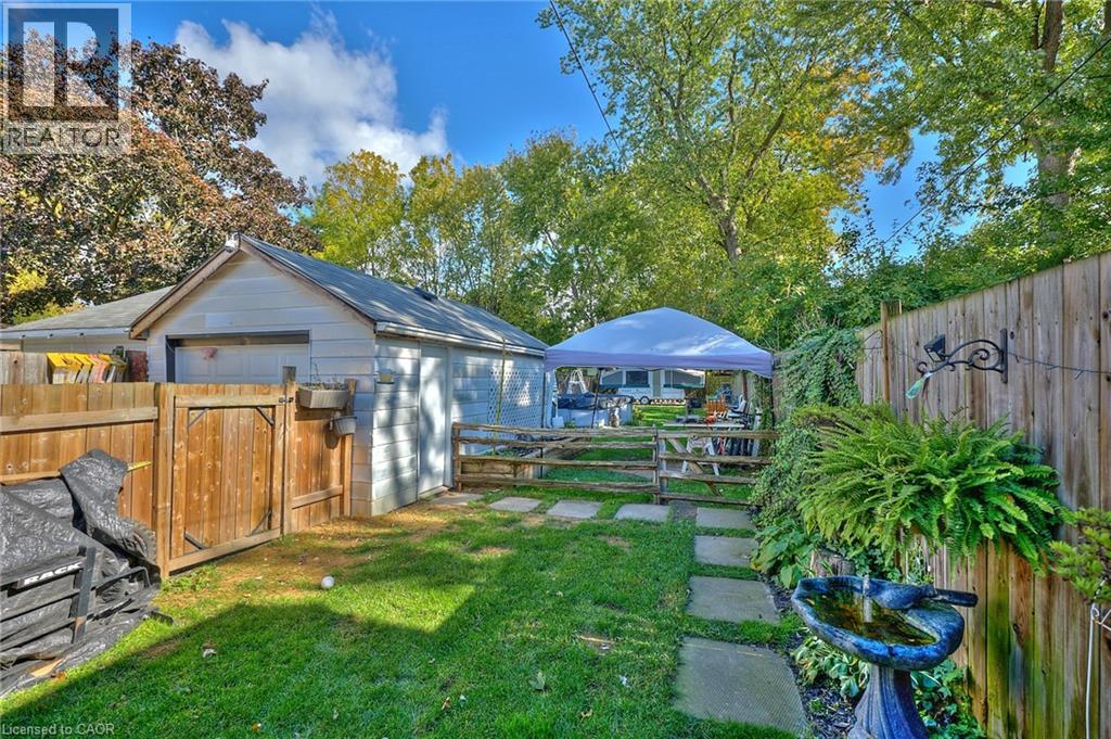 28 Haynes Avenue, St. Catharines, Ontario  L2R 3Z1 - Photo 6 - 40781285