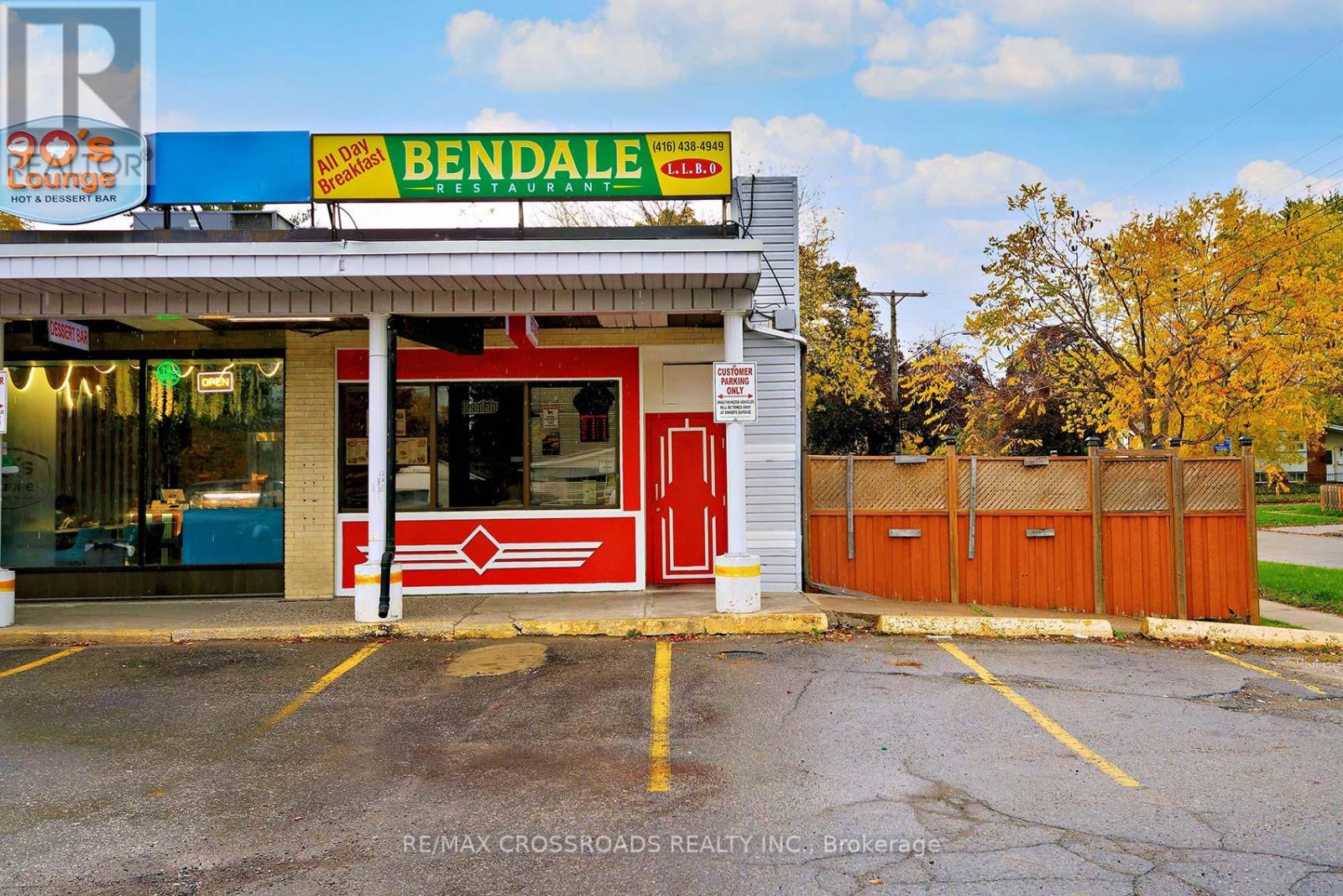3264 LAWRENCE AVENUE E, Toronto, Ontario