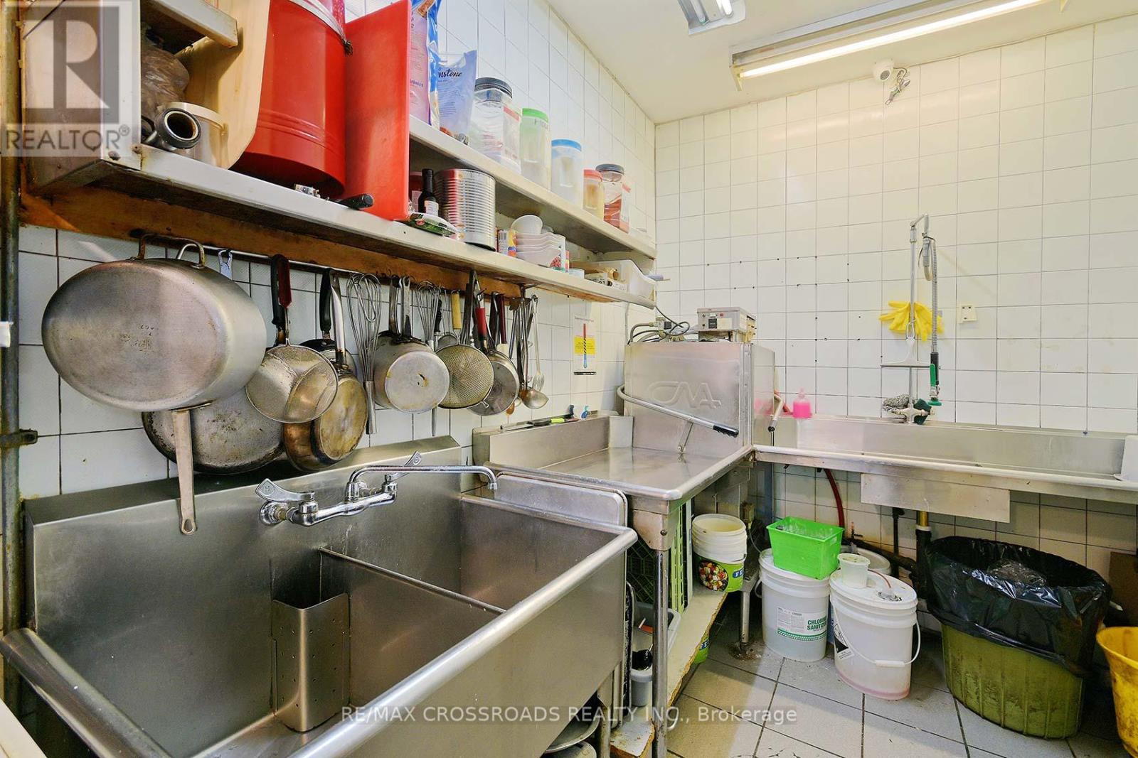 3264 Lawrence Avenue E, Toronto, Ontario  M1H 1A4 - Photo 31 - E12437682