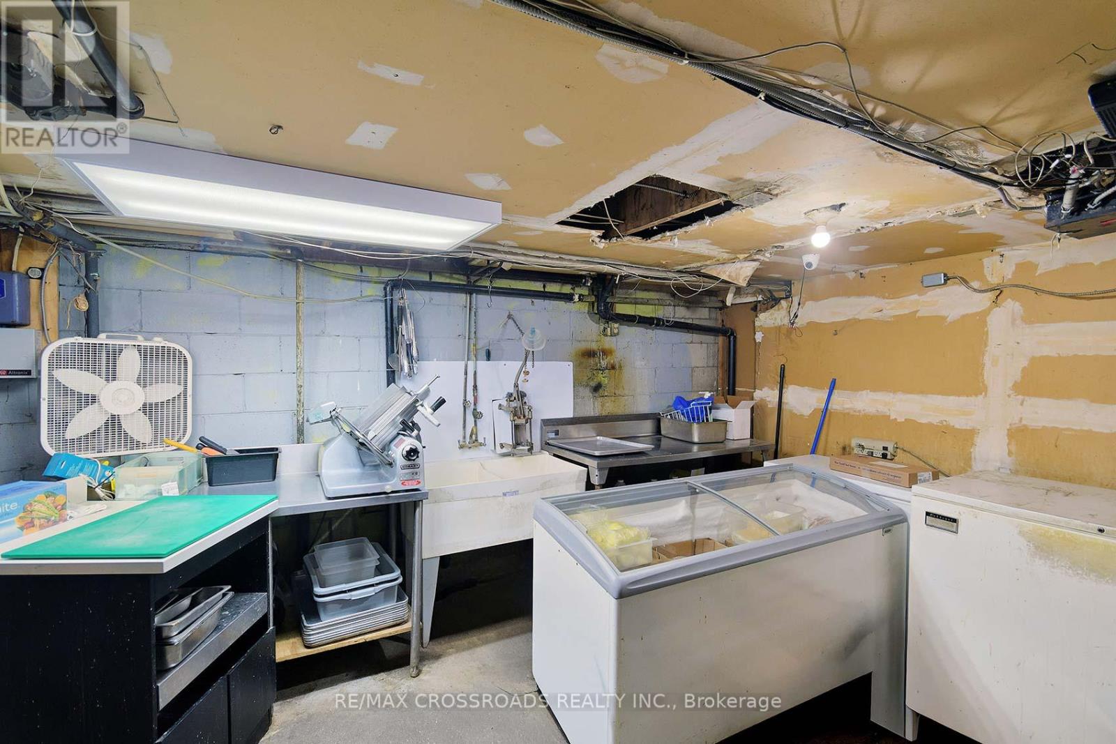 3264 Lawrence Avenue E, Toronto, Ontario  M1H 1A4 - Photo 39 - E12437682