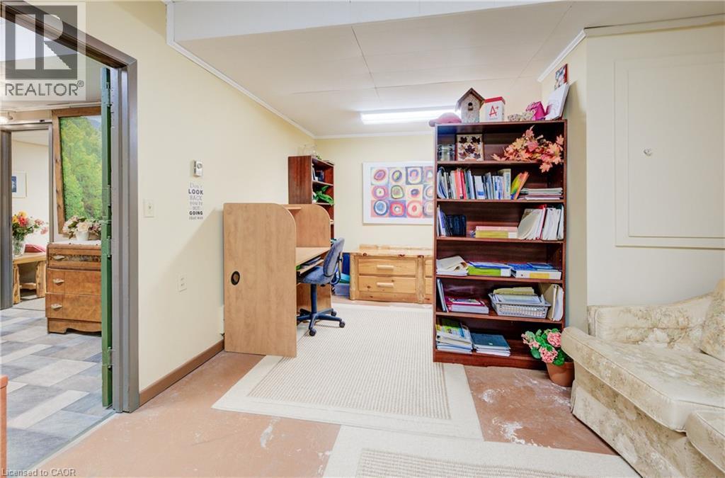 211 Birmingham Street W, Mount Forest, Ontario  N0G 2L1 - Photo 41 - 40735321