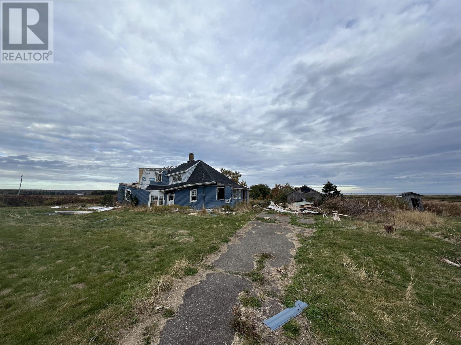 6070 Northside Road, North Lake, Prince Edward Island  C0A 2B0 - Photo 4 - 202526410