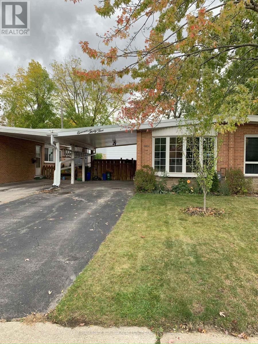 1135 Tavistock Drive, Burlington, Ontario  L7P 2N3 - Photo 4 - W12154400