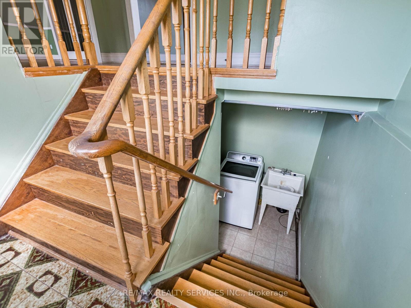 17 Fallway Road, Brampton, Ontario  L6V 3H1 - Photo 41 - W12460157