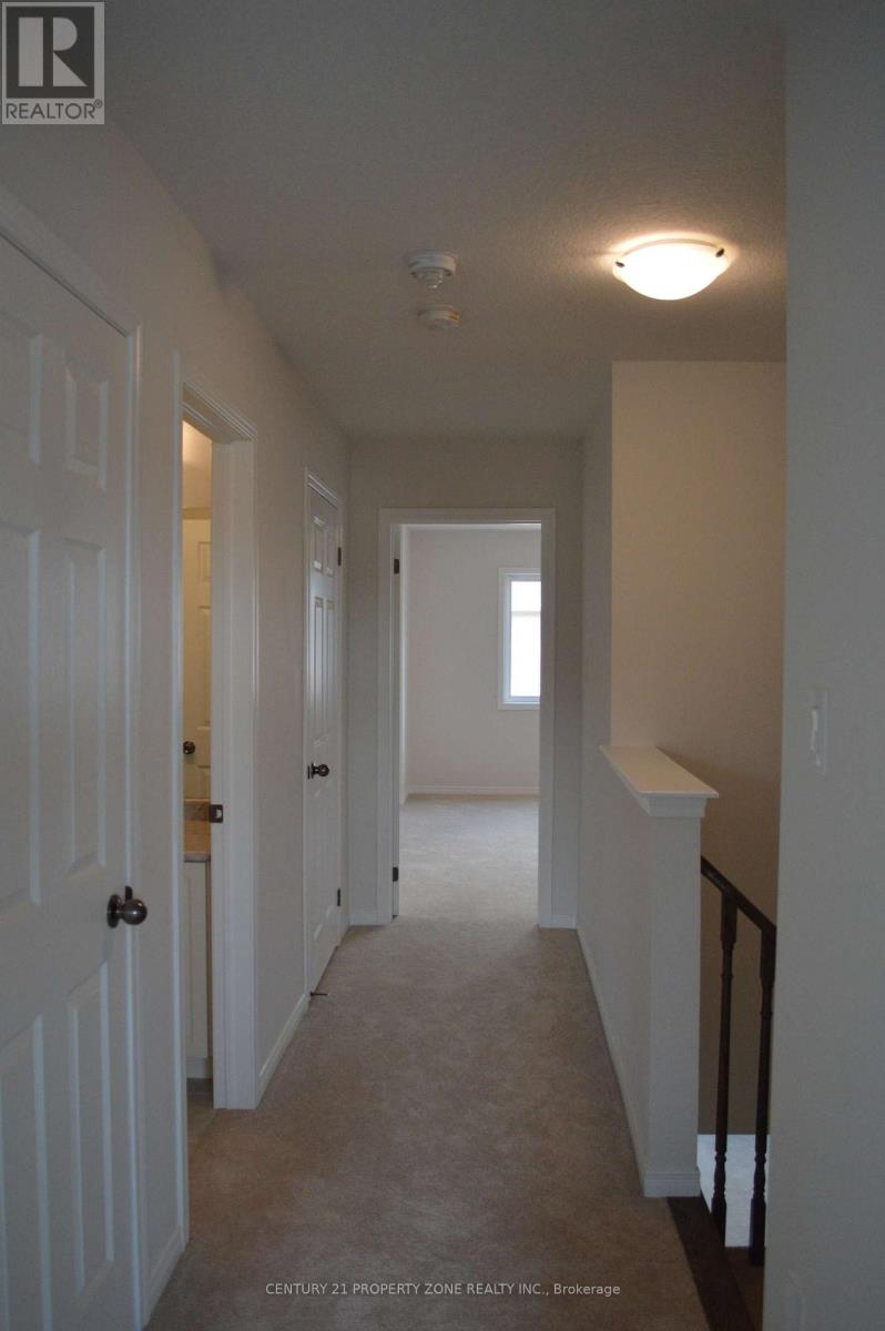 3 Butcher Crescent, Brantford, Ontario  N3T 0P3 - Photo 10 - X12473906