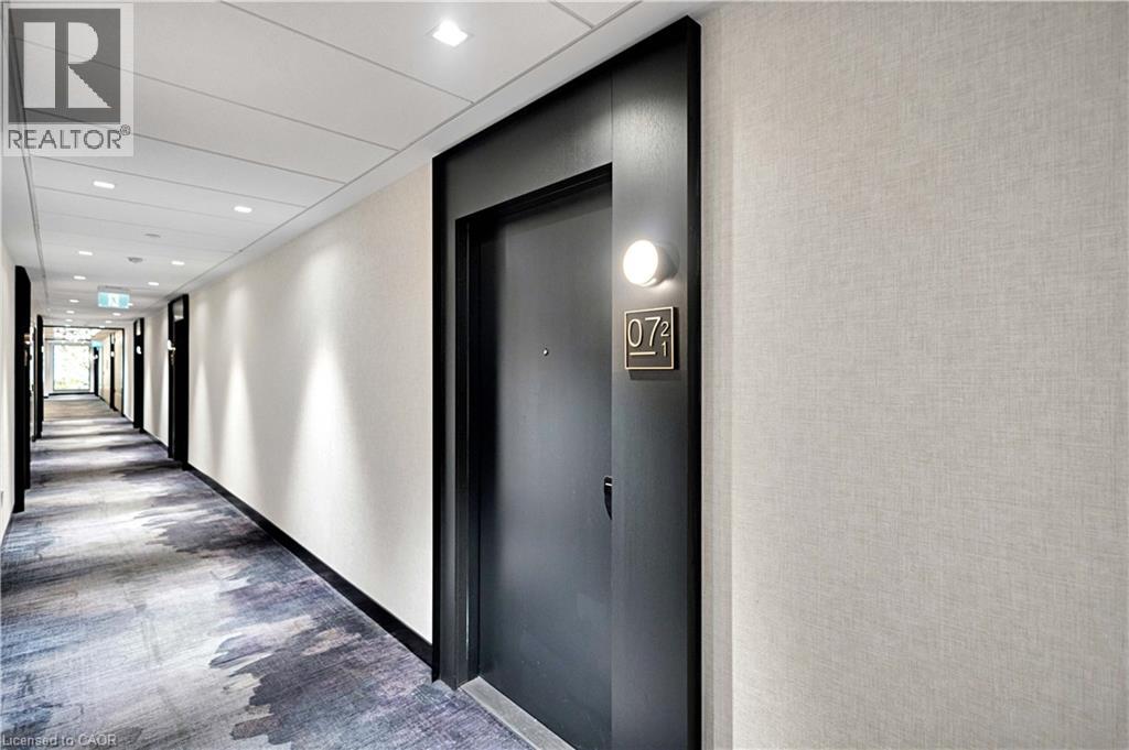 3200 William Coltson Avenue Unit# 721, Oakville, Ontario  L6H 7W6 - Photo 4 - 40780984