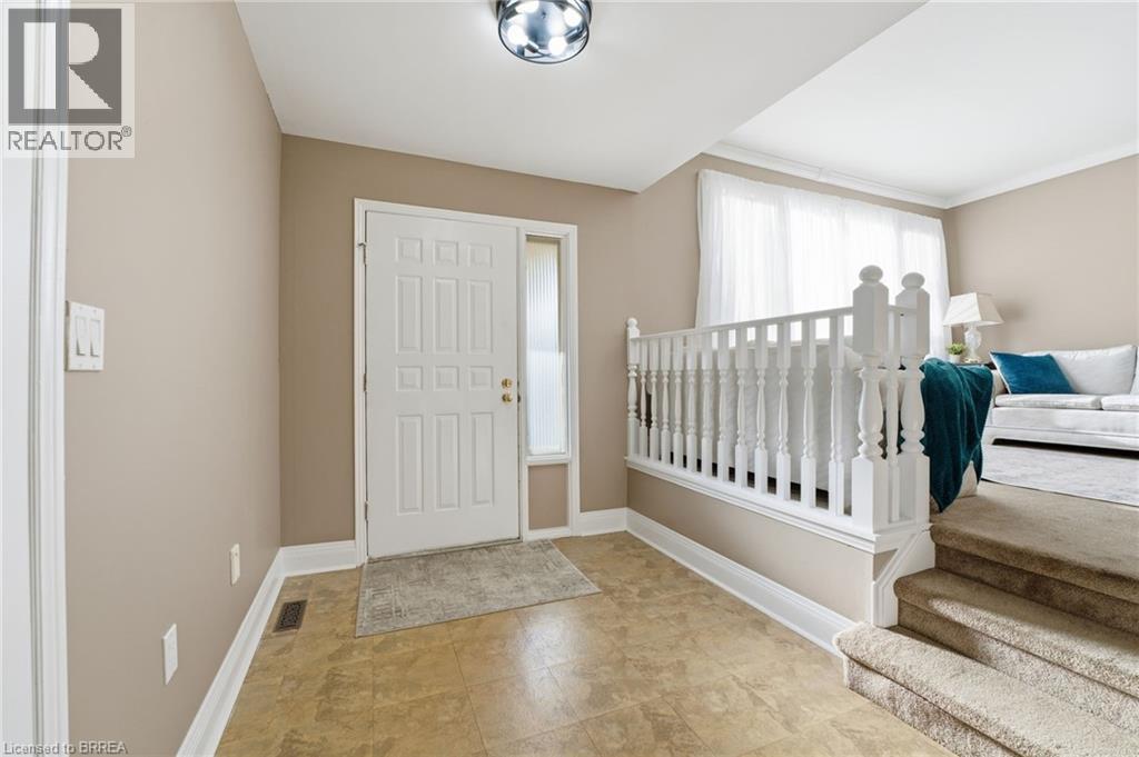 23 Vance Crescent, Waterdown, Ontario  L8B 0B7 - Photo 4 - 40765741