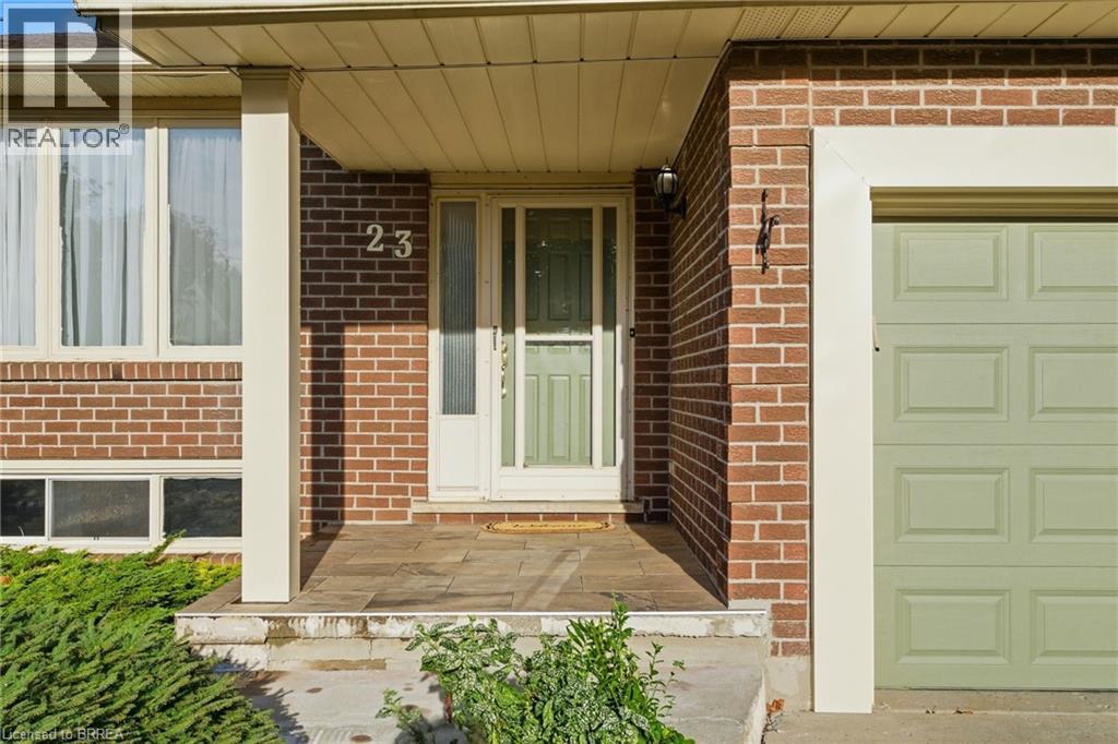 23 Vance Crescent, Waterdown, Ontario  L8B 0B7 - Photo 3 - 40765741