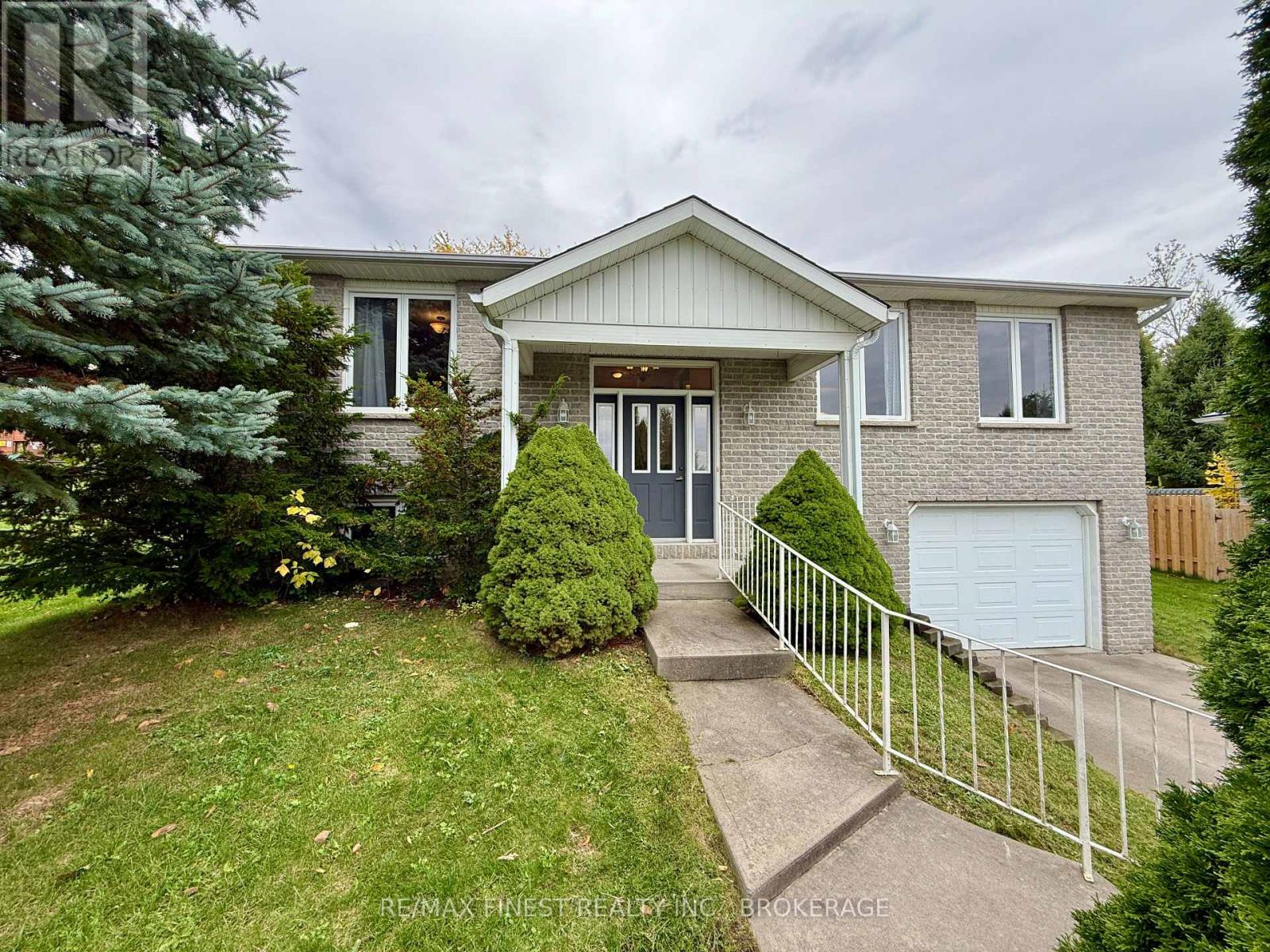 812 PALACE ROAD, greater napanee (greater napanee), Ontario