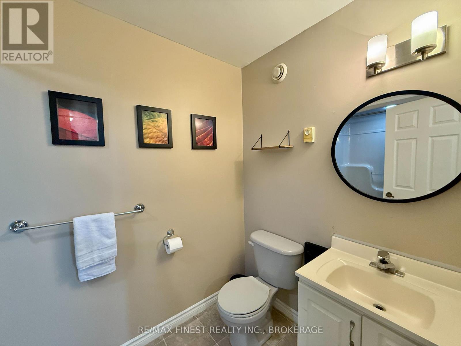 812 Palace Road, Greater Napanee (Greater Napanee), Ontario  K7R 3K9 - Photo 38 - X12477782