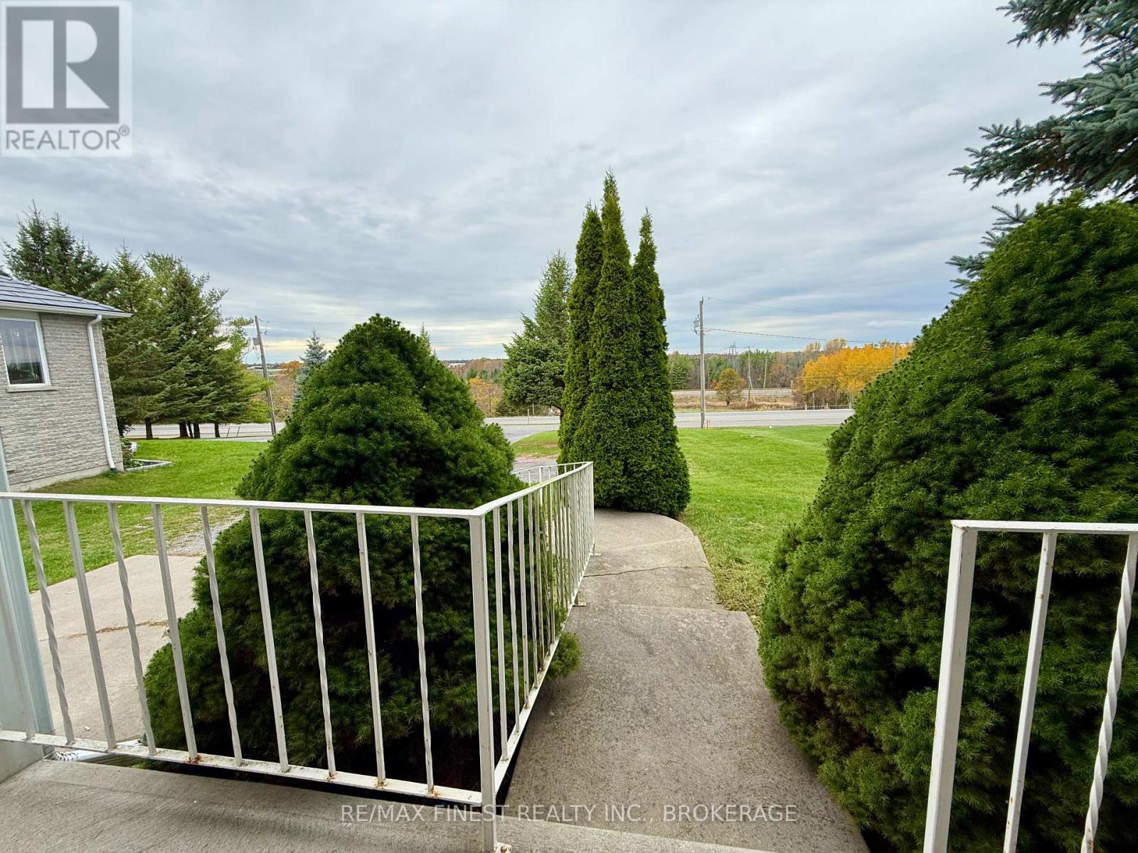 812 Palace Road, Greater Napanee (Greater Napanee), Ontario  K7R 3K9 - Photo 4 - X12477782